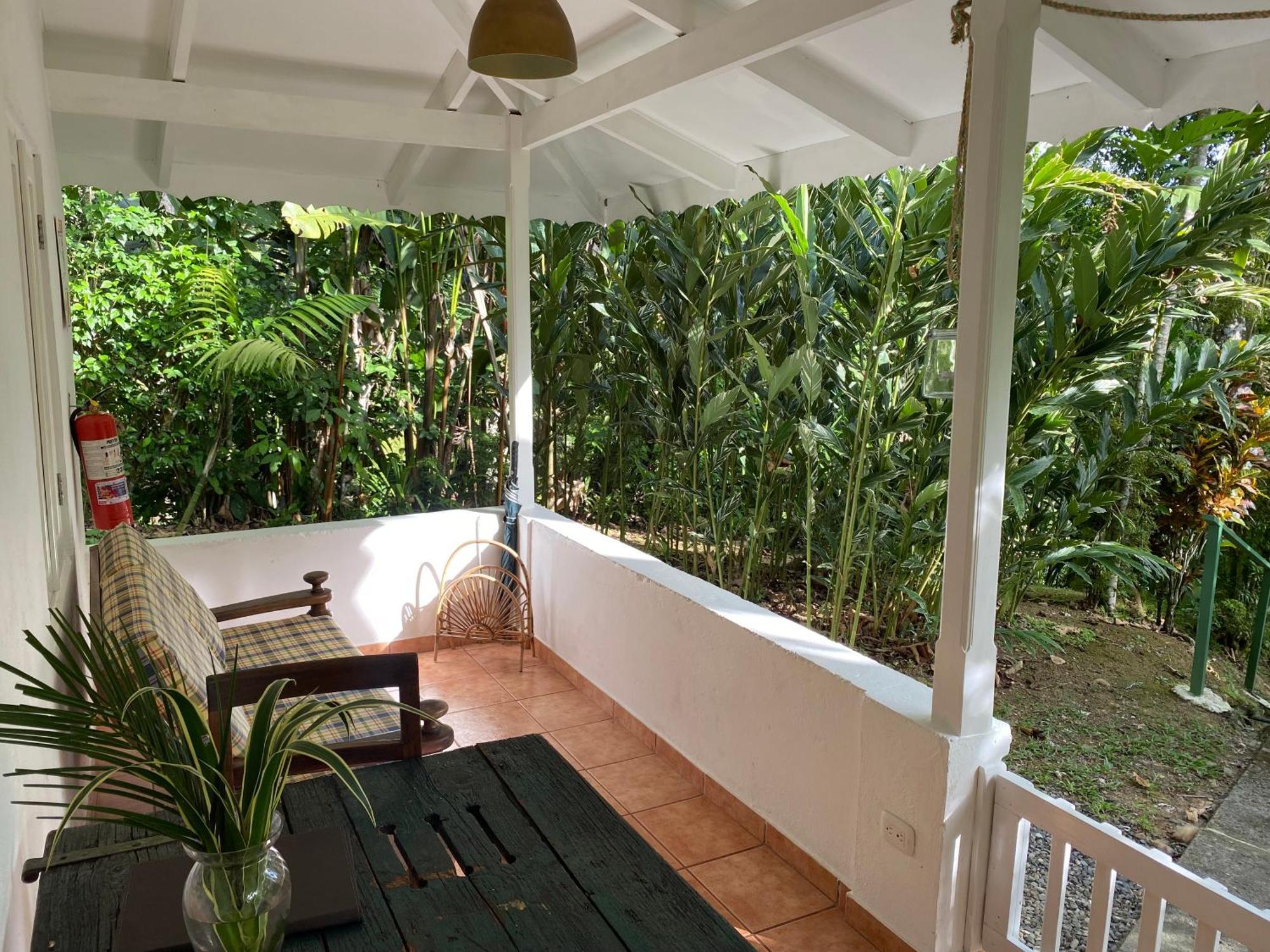 Colina Secreta - Glamping And Villas Puerto Viejo de Talamanca Eksteriør bilde