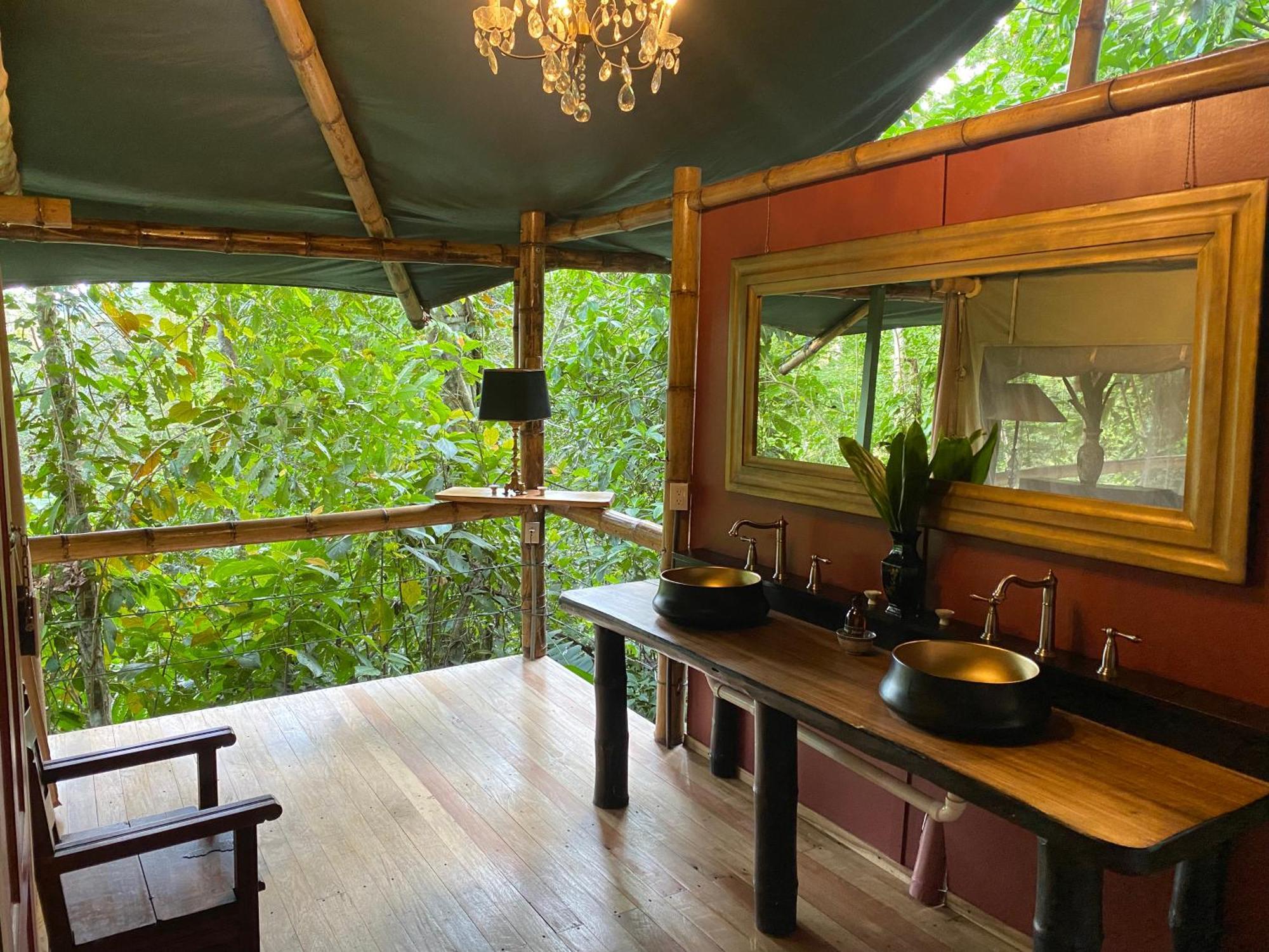 Colina Secreta - Glamping And Villas Puerto Viejo de Talamanca Eksteriør bilde