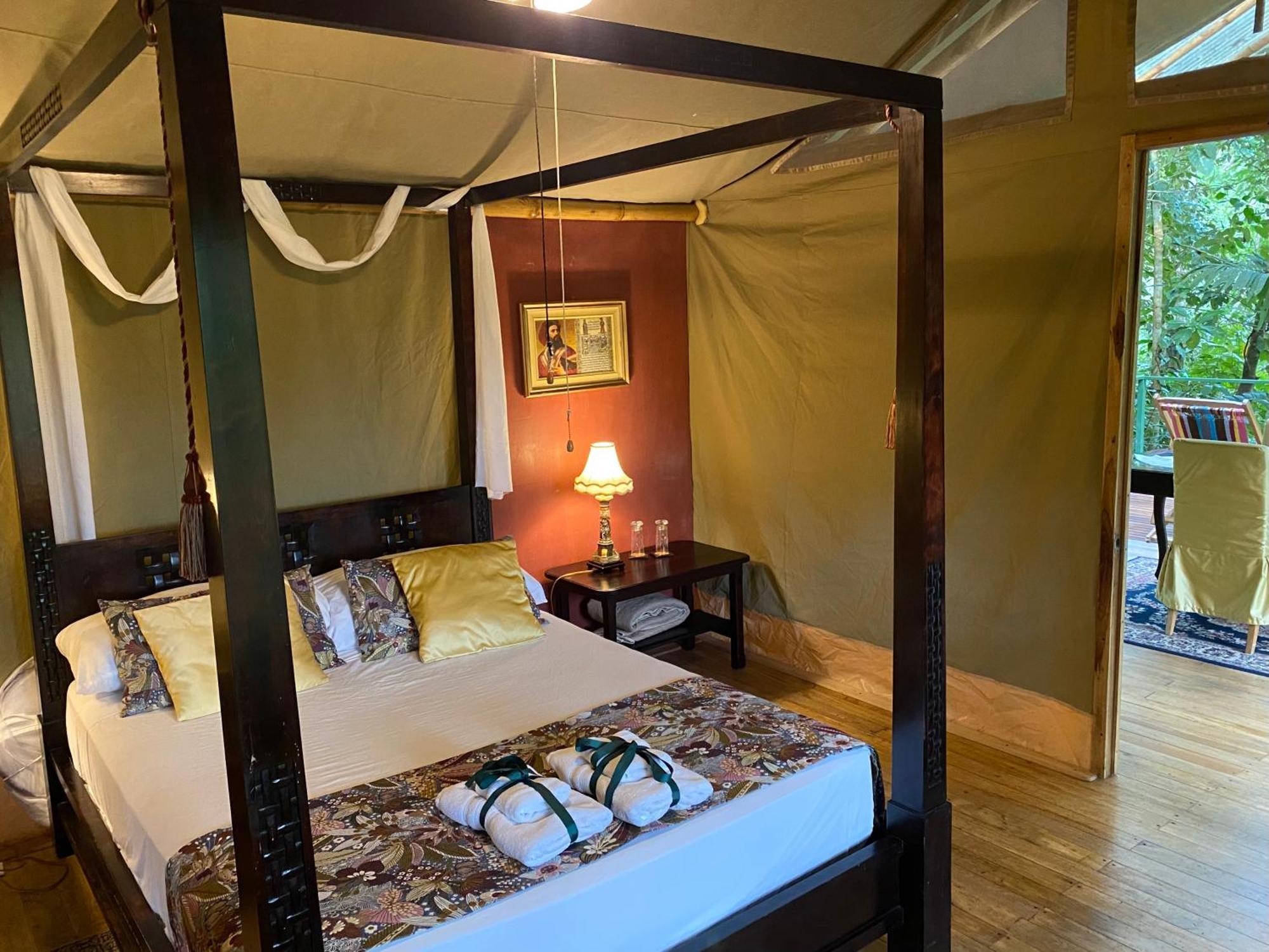 Colina Secreta - Glamping And Villas Puerto Viejo de Talamanca Eksteriør bilde